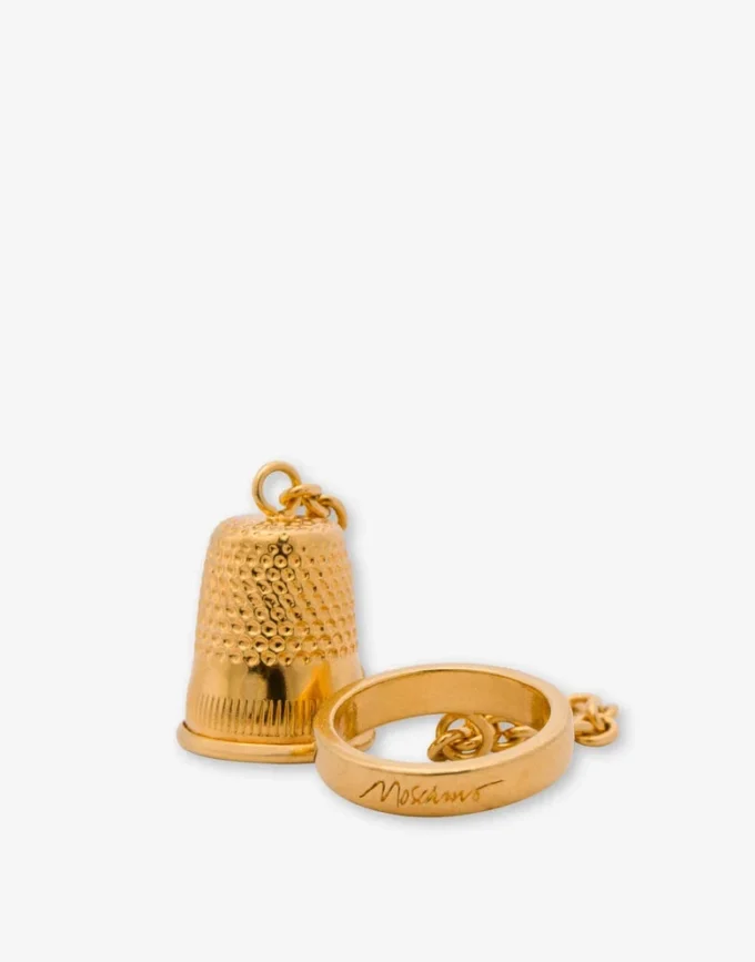 Anillo metálico con charm
