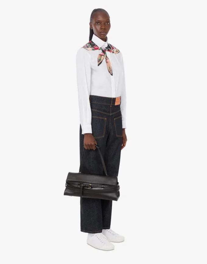 Bolso bandolera Tie Me de Moschino Bolso bandolera Tie Me de Moschino