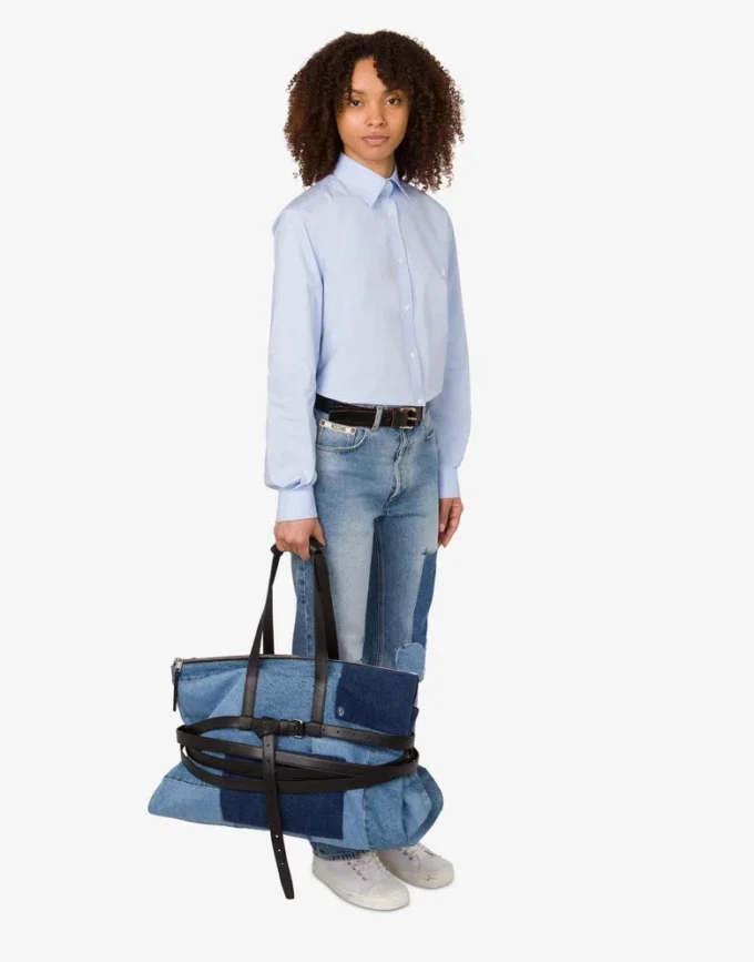 Bolso de viaje Tie Me de Moschino Bolso de viaje Tie Me de Moschino