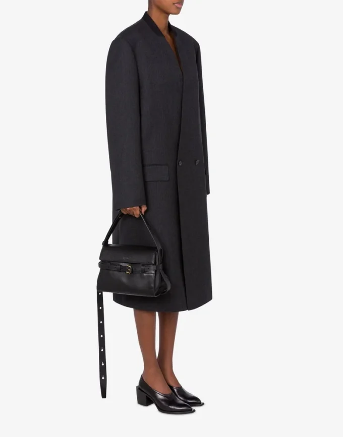 Bolso Moschino Tie Me para llevar al hombro Bolso Moschino Tie Me para llevar al hombro