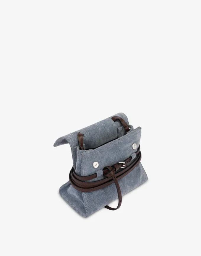 Bolso pequeño Tie Me de Moschino Bolso pequeño Tie Me de Moschino