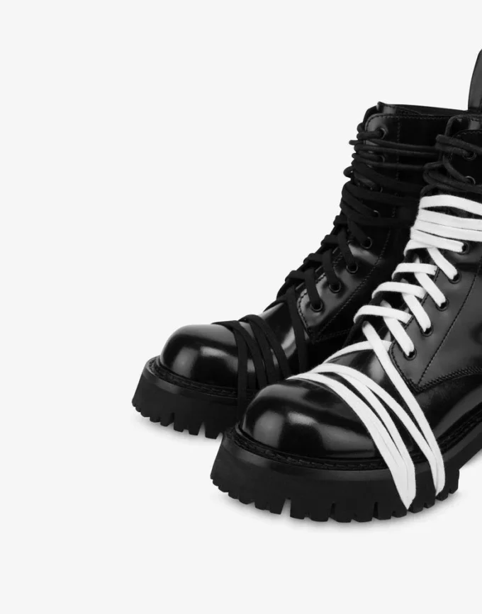 Botas moteras de piel de becerro cepillada