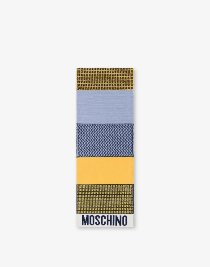Bufanda bordada con patchwork Bufanda bordada con patchwork