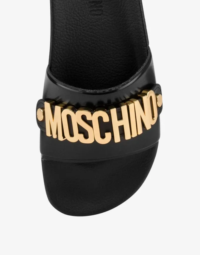 Chanclas con logotipo Chanclas con logotipo