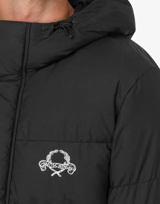 Chaqueta acolchada de nailon con logotipo Laurel Crown. Chaqueta acolchada de nailon con logotipo Laurel Crown.