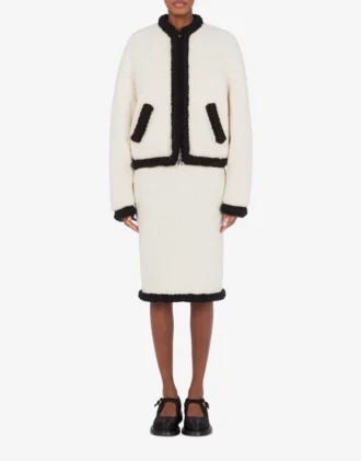 Chaqueta corta de lana de cordero superfina