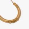 Collar de metal