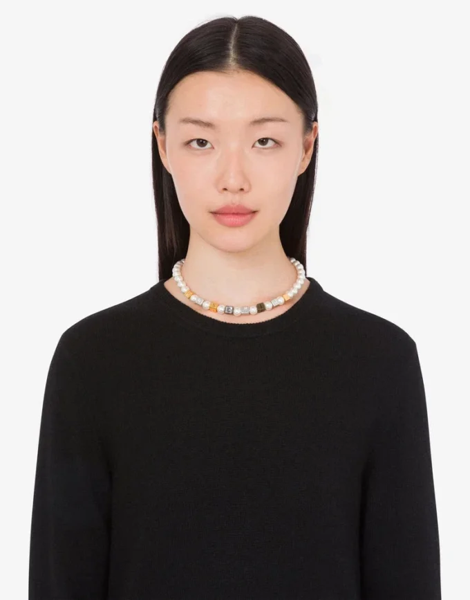 Collar gargantilla con perlas