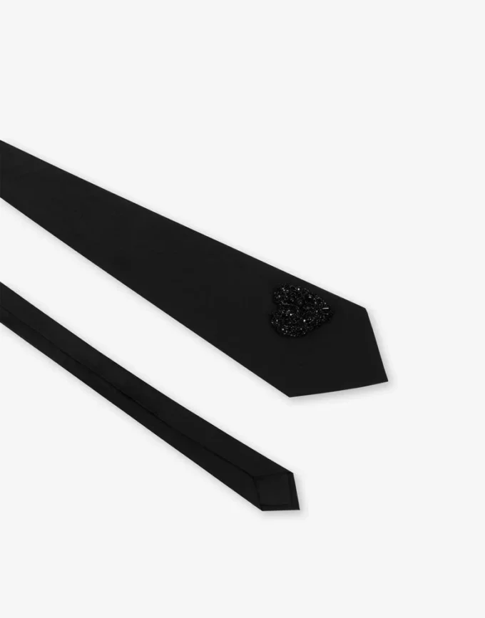 Corbata de popelín de algodón bordada