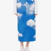 Falda de algodón con estampado de nubes de archivo Falda de algodón con estampado de nubes de archivo