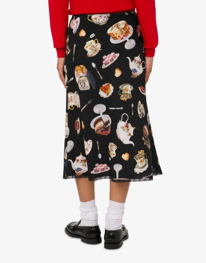 Falda de satén de seda estampada Falda de satén de seda estampada