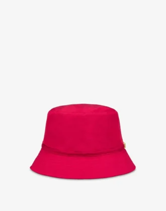 Gorra con letras y logotipo Gorra con letras y logotipo