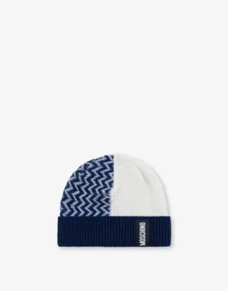 Gorro con parche bordado Gorro con parche bordado