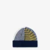 Gorro con parche bordado Gorro con parche bordado