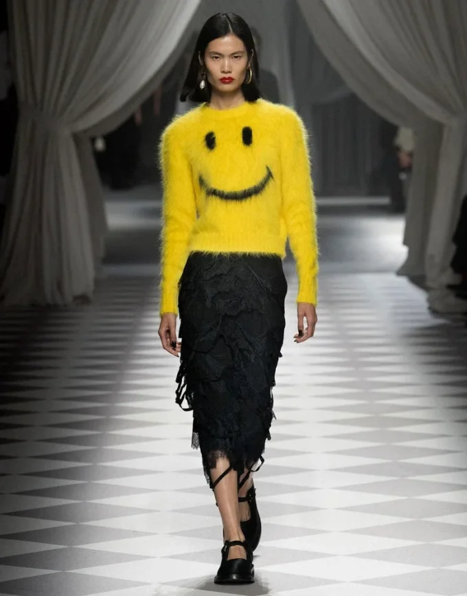 Jersey de mohair cepillado Smiley Jersey de mohair cepillado Smiley