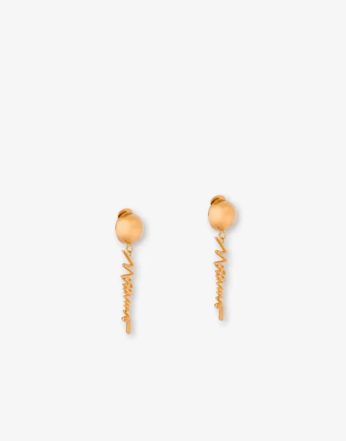 Pendientes de clip metálicos