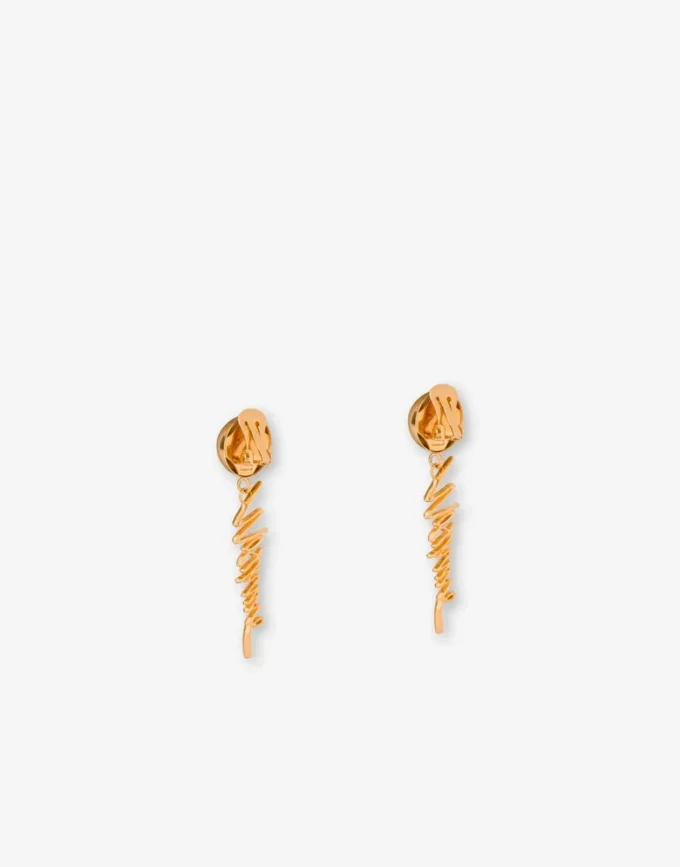 Pendientes de clip metálicos