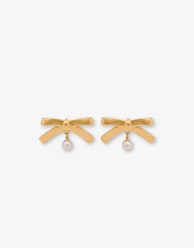 Pendientes de metal con perla