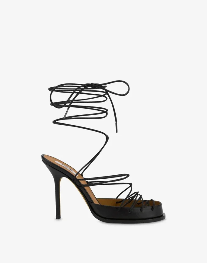 Sandalias altas con cordones hasta la pantorrilla