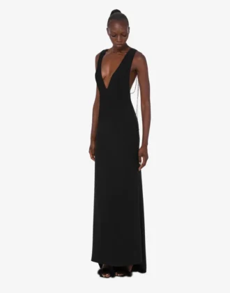 Vestido de crepé elástico con adornos