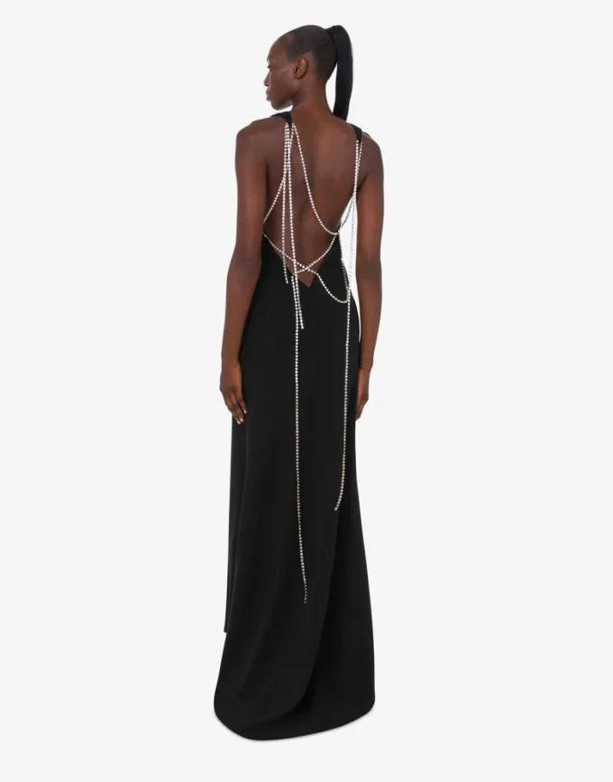 Vestido de crepé elástico con adornos Vestido de crepé elástico con adornos