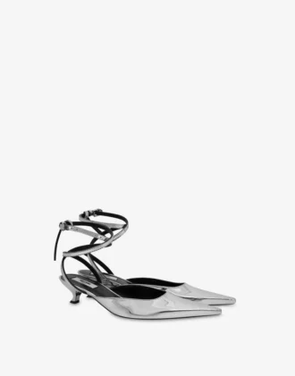 Zapatos de salón con efecto espejo